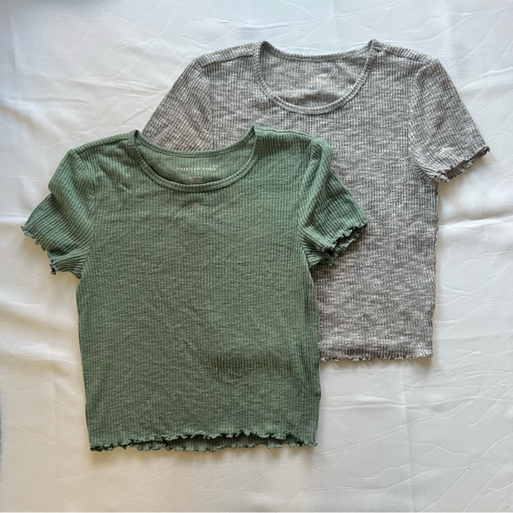 2 American Eagle Lettuce Edge Tops Short Sleeve Shirt Green Grey 2 Pack Bundle